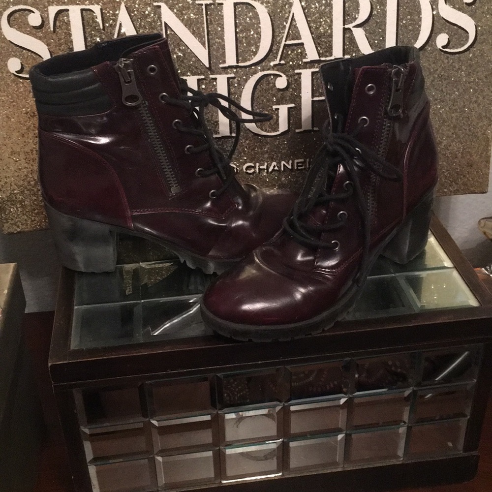 Ankle boots